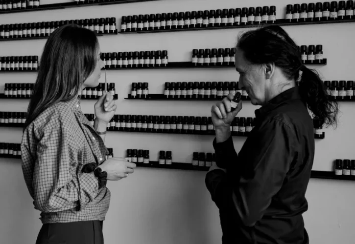 Wie Parfum entsteht.